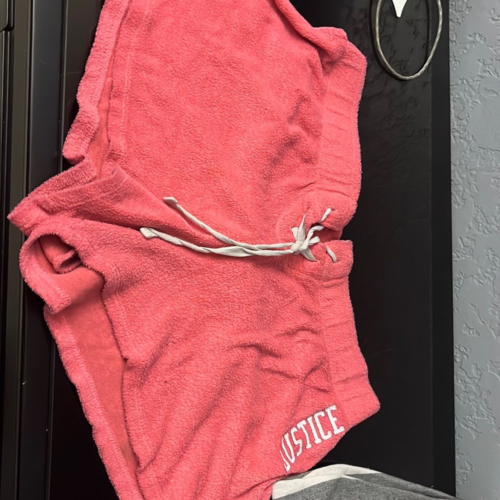 These r pink they are kinda short on me